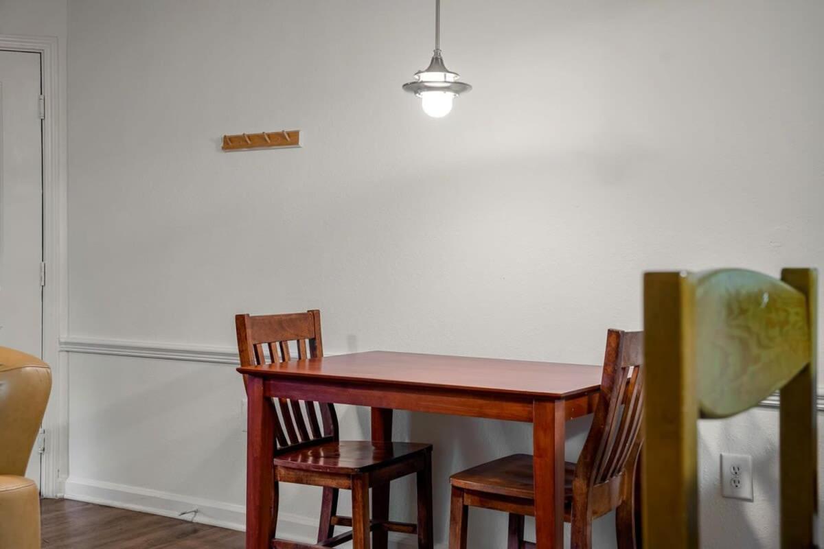 טאמפה Budget Friendly Sleeps 8 Discounts Available מראה חיצוני תמונה
