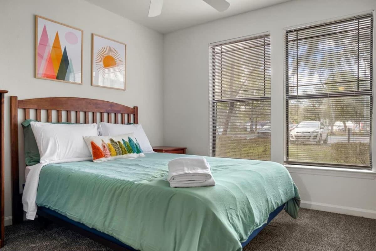 טאמפה Budget Friendly Sleeps 8 Discounts Available מראה חיצוני תמונה